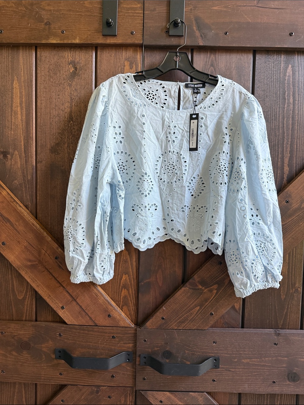 Steve Maddrn eyelet top